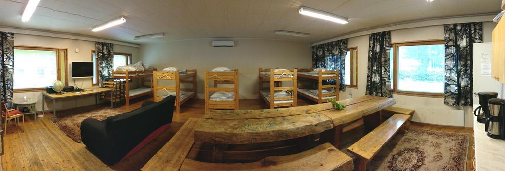 Partiotalon Retkeilymaja - Scouts Hostel 约恩苏 外观 照片