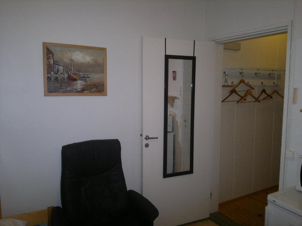 Partiotalon Retkeilymaja - Scouts Hostel 约恩苏 客房 照片