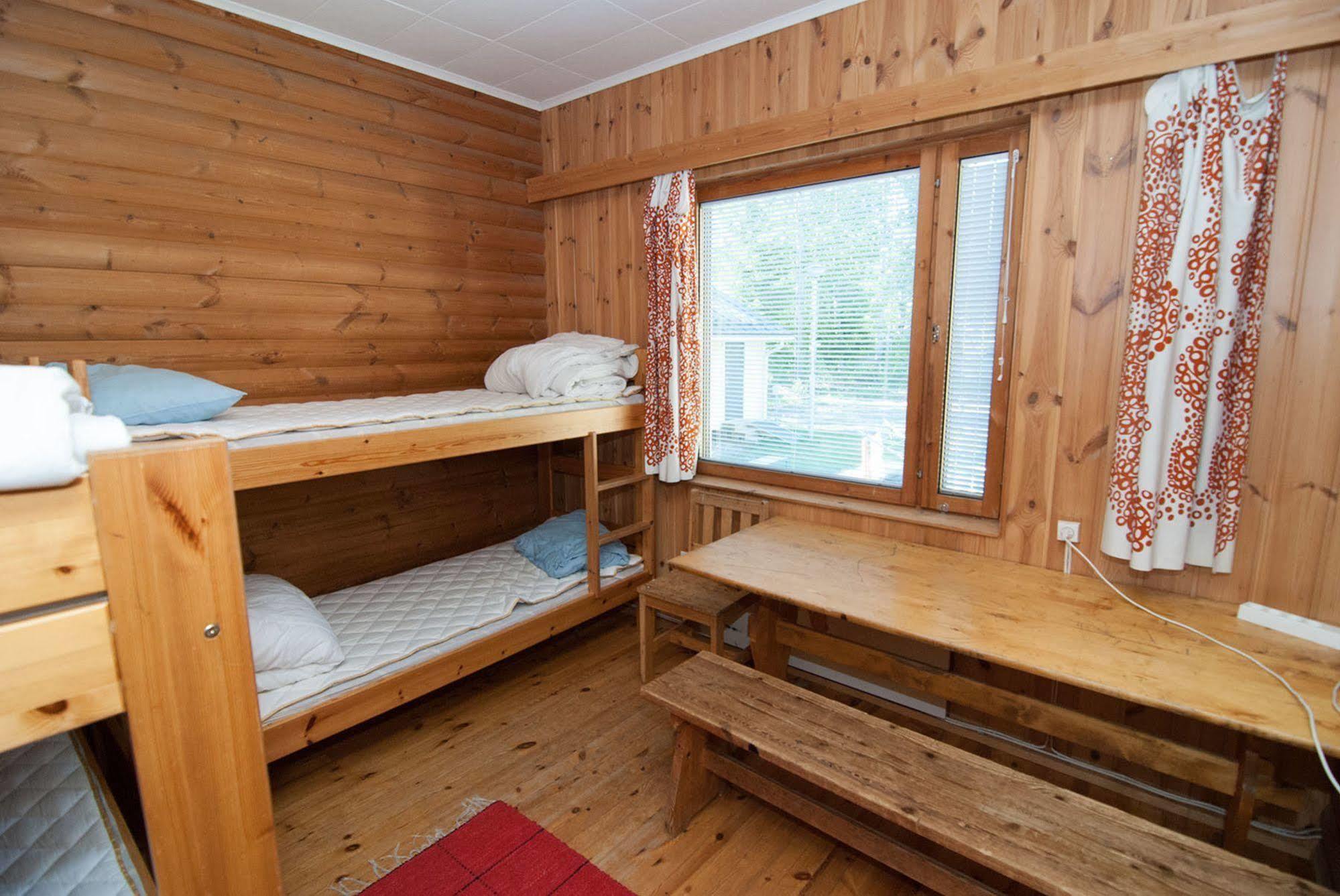 Partiotalon Retkeilymaja - Scouts Hostel 约恩苏 外观 照片